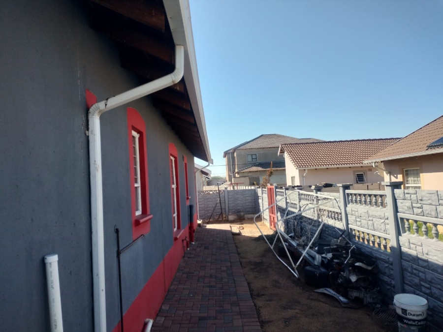 3 Bedroom Property for Sale in Raceway Free State